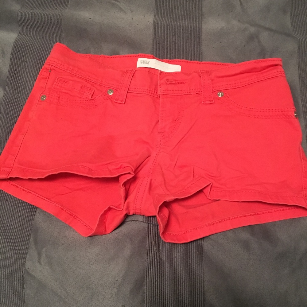 Levi shorts